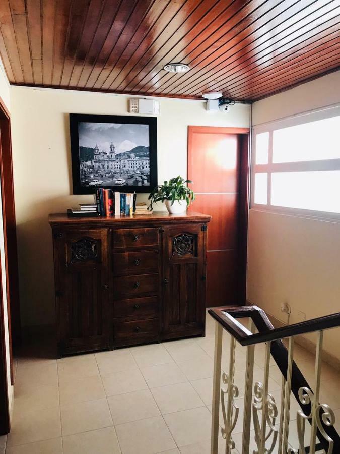 Casa Prada Bed & Breakfast โบโกตา ภายนอก รูปภาพ